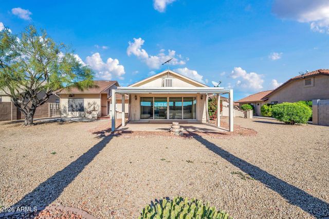 13523 W GEMSTONE Drive, Sun City West, AZ 85375