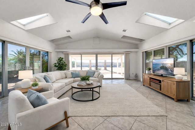 13523 W GEMSTONE Drive, Sun City West, AZ 85375