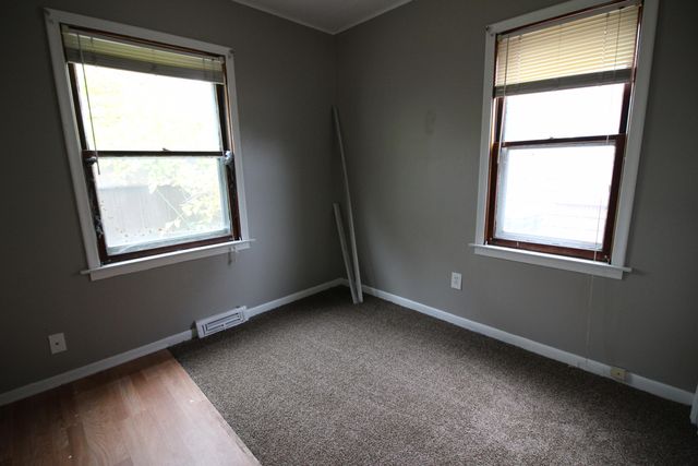 18336 E 12 Mile Road, Roseville City, MI 48066