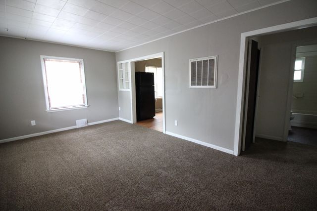 18336 E 12 Mile Road, Roseville City, MI 48066