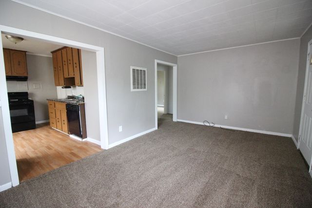 18336 E 12 Mile Road, Roseville City, MI 48066