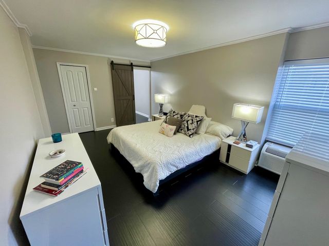 232 S Highland St Apt 903, Memphis, TN 38111