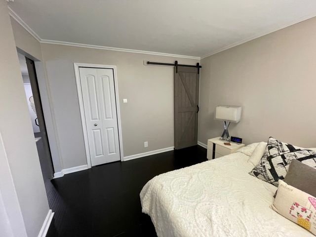 232 S Highland St Apt 903, Memphis, TN 38111