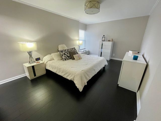 232 S Highland St Apt 903, Memphis, TN 38111