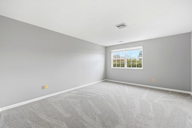 39 Waters Edge 39, Ludlow, MA 01056