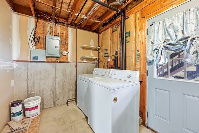 39 Waters Edge 39, Ludlow, MA 01056