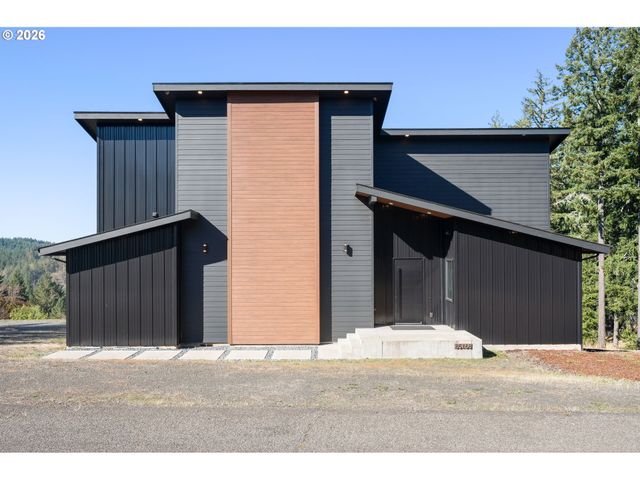 85168 STRAYER Pl, Eugene, OR 97405