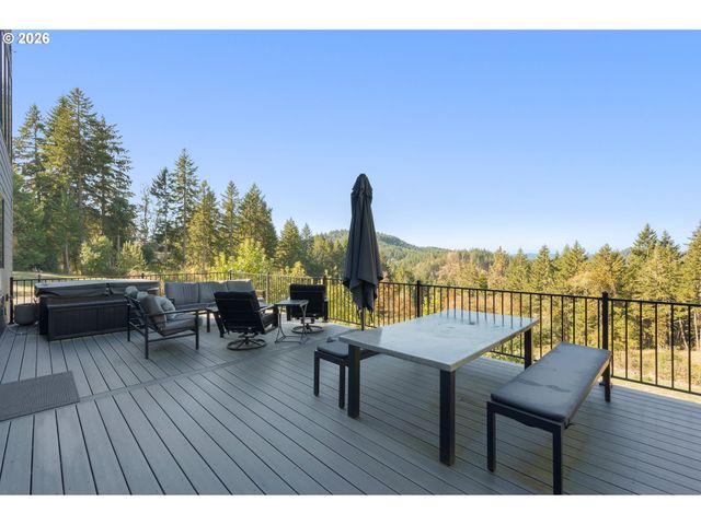 85168 STRAYER Pl, Eugene, OR 97405