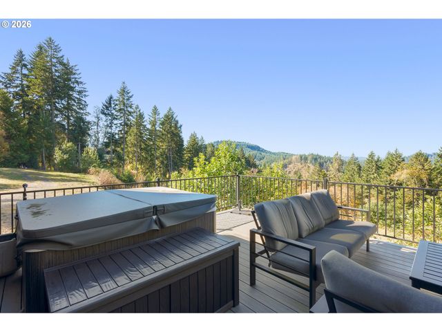 85168 STRAYER Pl, Eugene, OR 97405