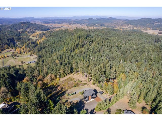 85168 STRAYER Pl, Eugene, OR 97405