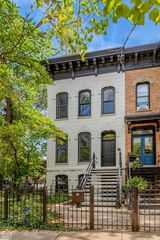 801 S Oakley Boulevard, Chicago, IL 60612