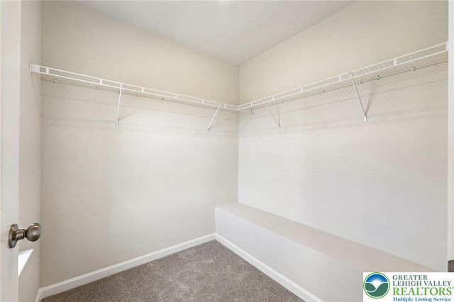 884 Still Waters Lane, Pennsburg Boro, PA 18073