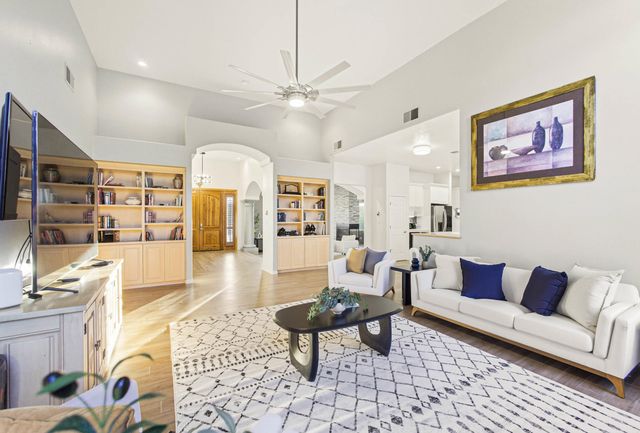 11907 San Rafael Avenue NE, Albuquerque, NM 87122