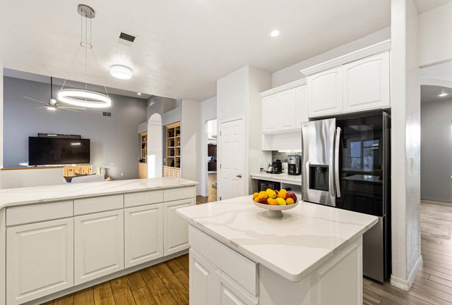 11907 San Rafael Avenue NE, Albuquerque, NM 87122