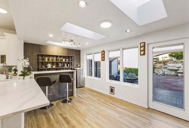 11907 San Rafael Avenue NE, Albuquerque, NM 87122