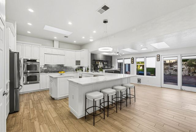 11907 San Rafael Avenue NE, Albuquerque, NM 87122