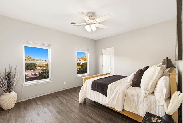 11907 San Rafael Avenue NE, Albuquerque, NM 87122
