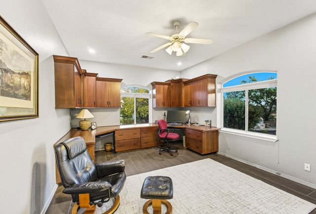 11907 San Rafael Avenue NE, Albuquerque, NM 87122
