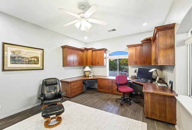 11907 San Rafael Avenue NE, Albuquerque, NM 87122