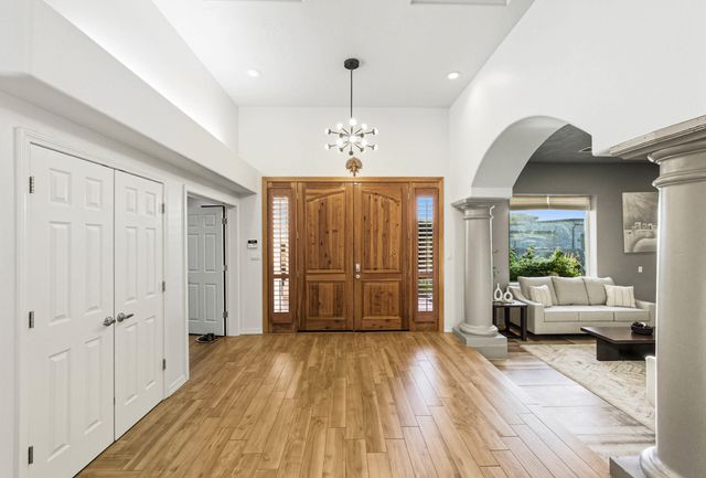 11907 San Rafael Avenue NE, Albuquerque, NM 87122
