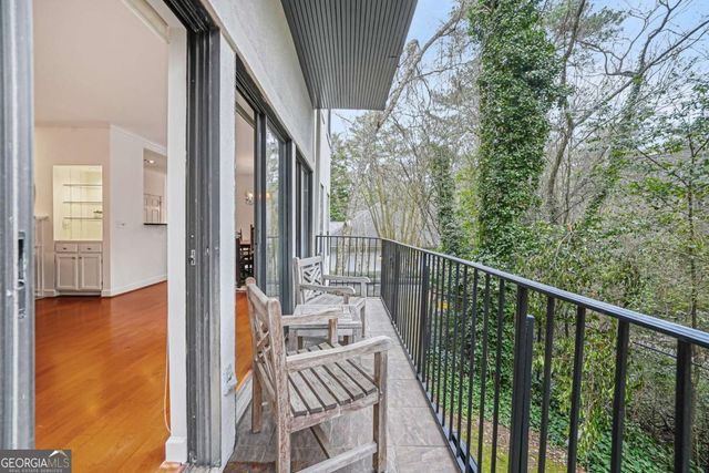 3071 Lenox Road NE 11, Atlanta, GA 30324