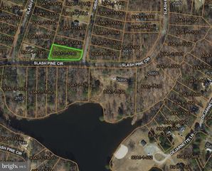 SLASH PINE CIR, Ruther Glen, VA 22546