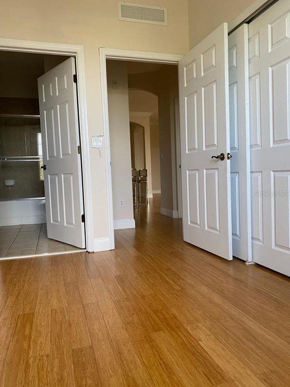 Image 25 of property listing at 8180 BOAT HOOK LOOP 321, Windermere, FL 34786