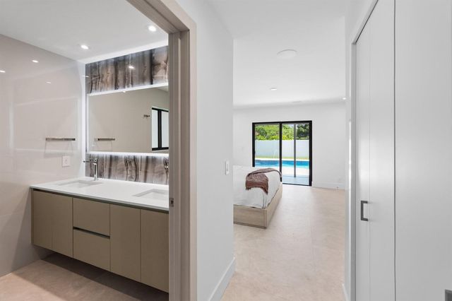 1291 Bimini Lane, Singer Island, FL 33404