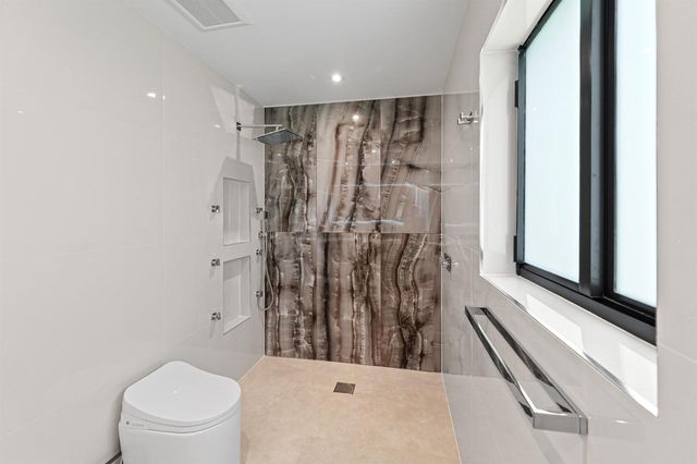 1291 Bimini Lane, Singer Island, FL 33404