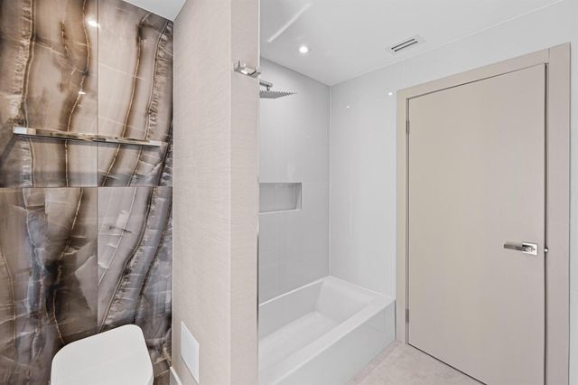 1291 Bimini Lane, Singer Island, FL 33404