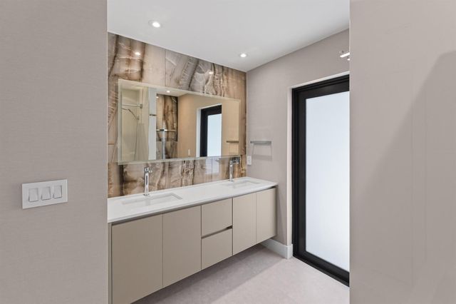 1291 Bimini Lane, Singer Island, FL 33404