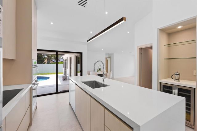 1291 Bimini Lane, Singer Island, FL 33404