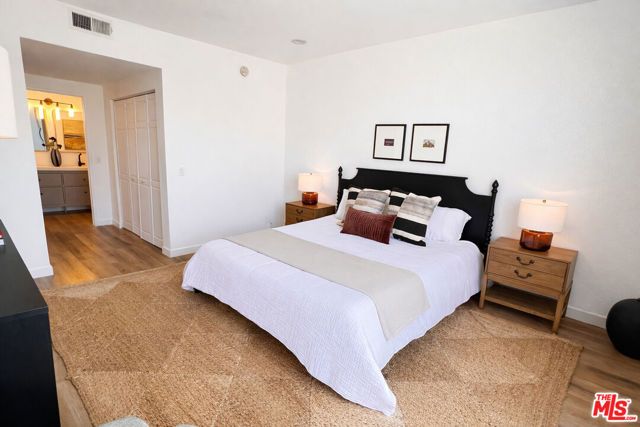 13920 Moorpark Street 308, Sherman Oaks, CA 91423