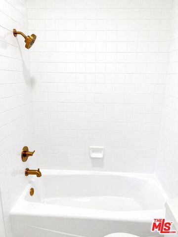 13920 Moorpark Street 308, Sherman Oaks, CA 91423