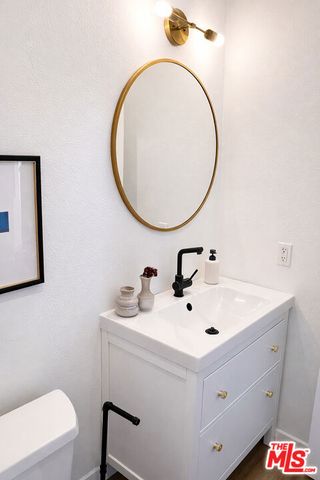 13920 Moorpark Street 308, Sherman Oaks, CA 91423