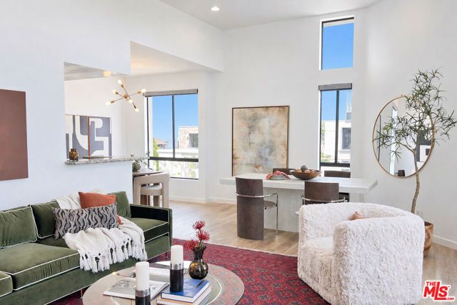 13920 Moorpark Street 308, Sherman Oaks, CA 91423