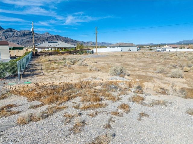 6540 North Frontier Court, Pahrump, NV 89060