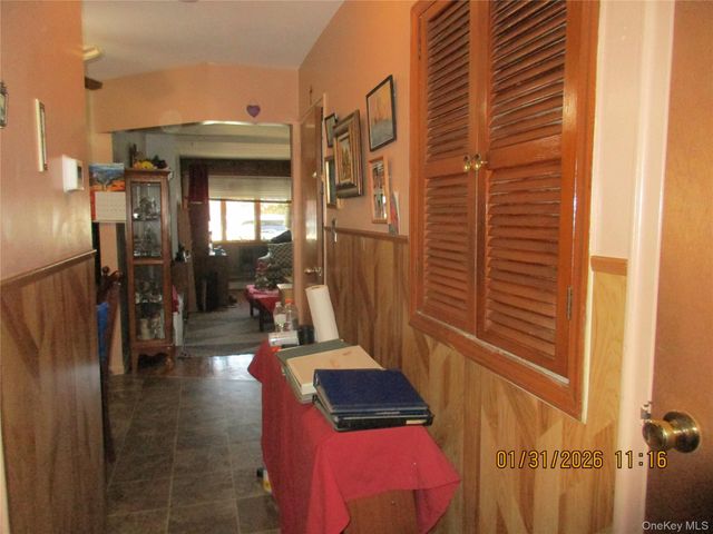 62-37 69TH Place, Middle Village, NY 11379