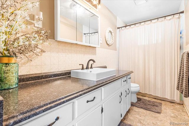 8826 Oakwood Street, Westminster, CO 80031