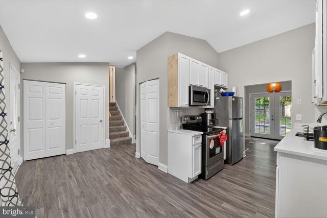 12203 KINGSBROOK ST, Bowie, MD 20721