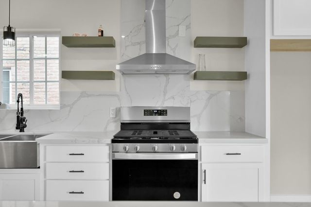 6026 Willowbend, Houston, TX 77096