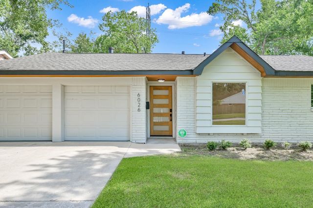 6026 Willowbend, Houston, TX 77096