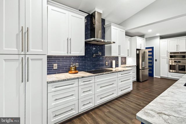 6251 ROLLING SPRING CT, Springfield, VA 22152