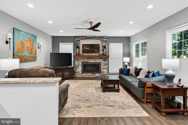 6251 ROLLING SPRING CT, Springfield, VA 22152