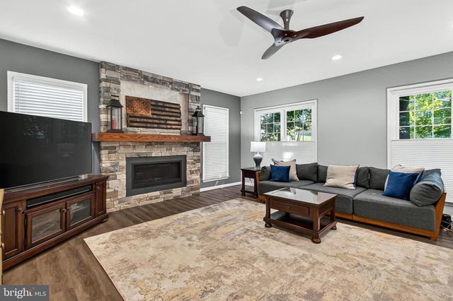 6251 ROLLING SPRING CT, Springfield, VA 22152