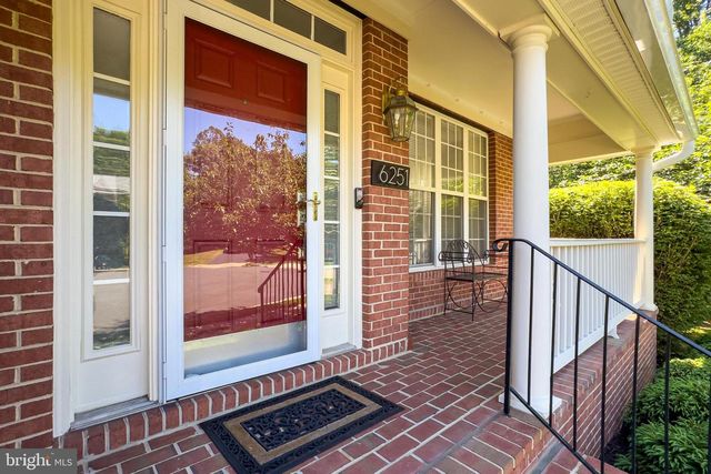 6251 ROLLING SPRING CT, Springfield, VA 22152