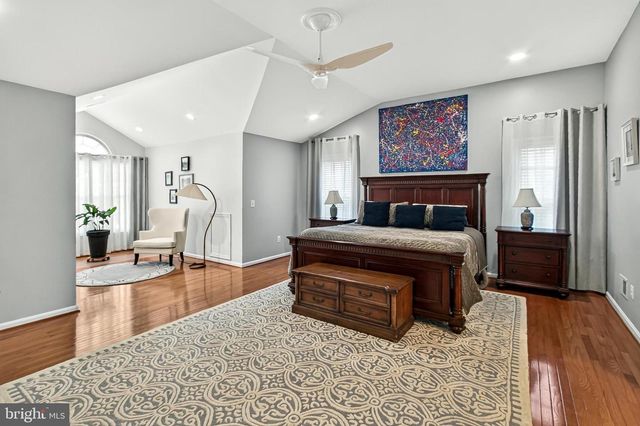 6251 ROLLING SPRING CT, Springfield, VA 22152