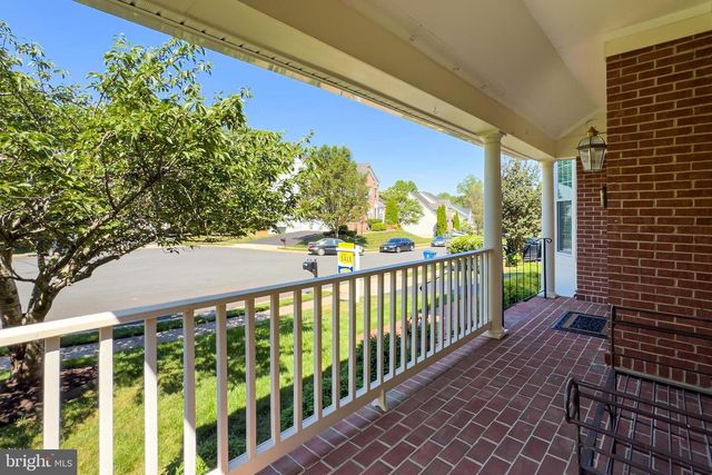 6251 ROLLING SPRING CT, Springfield, VA 22152