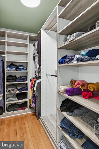 6251 ROLLING SPRING CT, Springfield, VA 22152