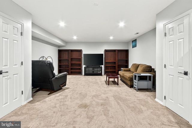 6251 ROLLING SPRING CT, Springfield, VA 22152